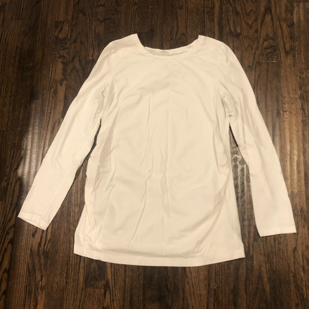 White long-sleeve maternity top Sz large Gap